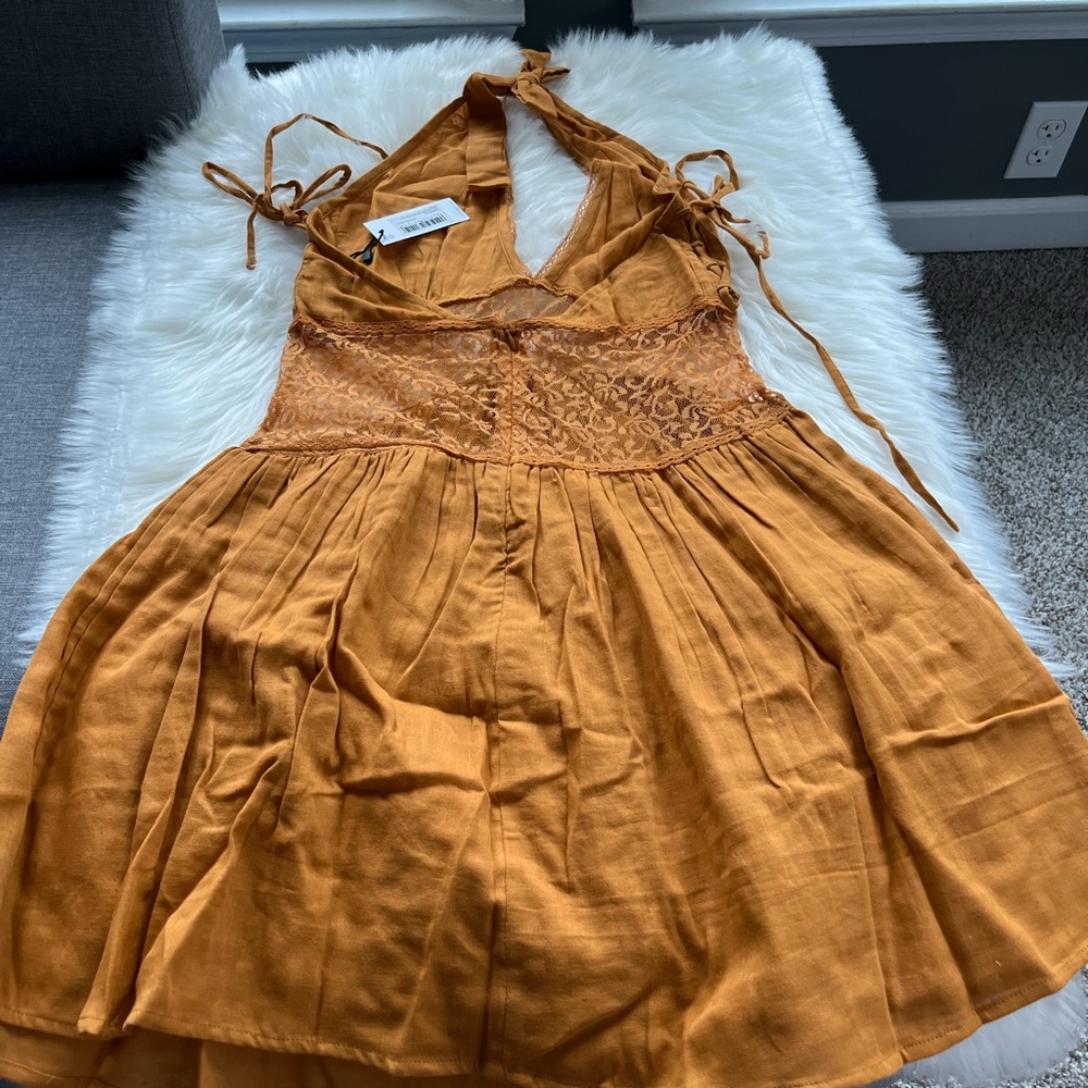 Nasty Gal Lace Insert Halter Neck Mini Skater Dress - Picture 7 of 8